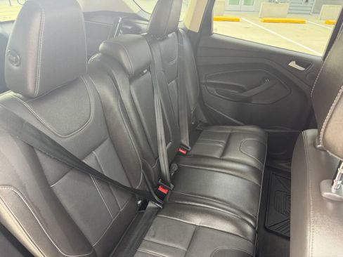 Used 2013 Ford Escape Titanium w/ Parking Technology Pkg AWD/4WD image 22