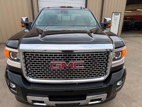 Used 2015 GMC Sierra 3500 Denali w/ Duramax Plus Package image 14