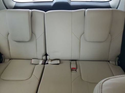 Certified 2024 Nissan Armada Platinum w/ Captain's Chairs Package RWD image 36