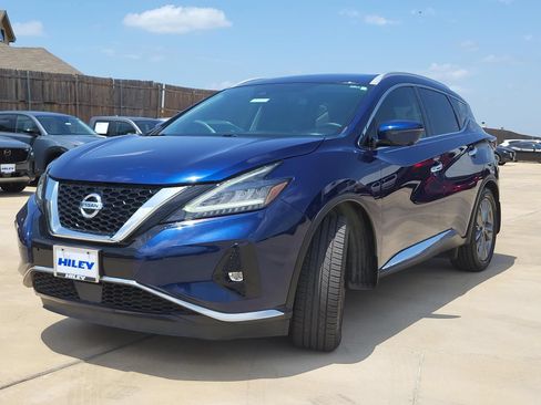 Used 2020 Nissan Murano Platinum FWD image 2