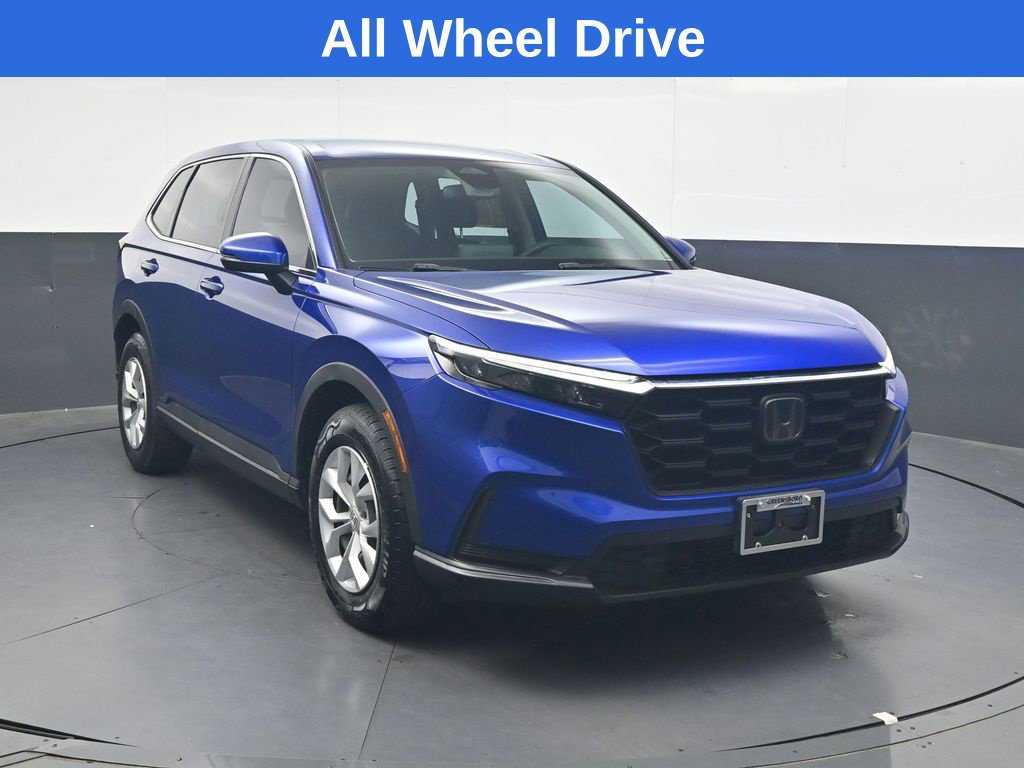 Used 2023 Honda CR-V LX image 2