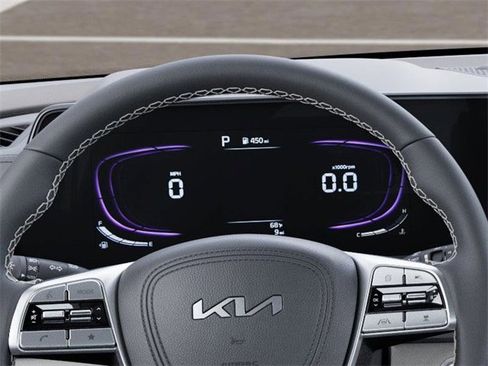 New 2025 Kia Telluride S image 21