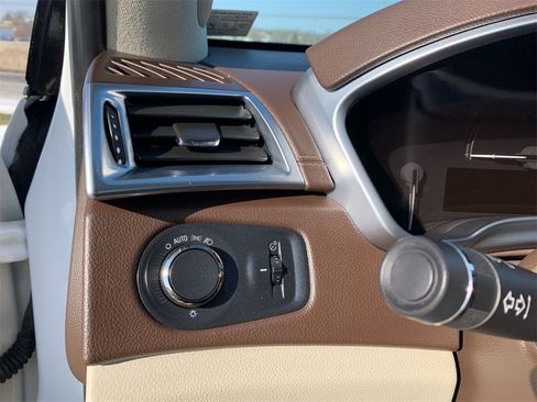 Used 2014 Cadillac SRX Luxury w/ Driver Assist Package image 14