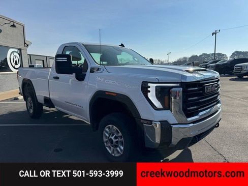 Used 2025 GMC Sierra 2500 Pro image 2