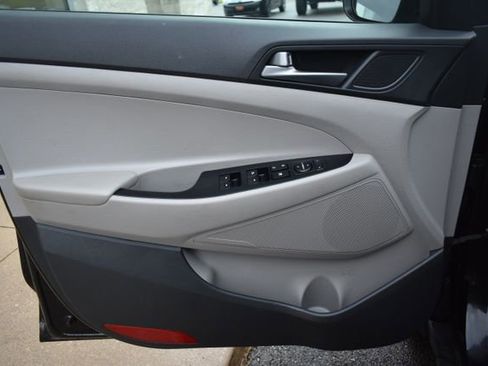Used 2016 Hyundai Tucson Sport AWD/4WD image 16