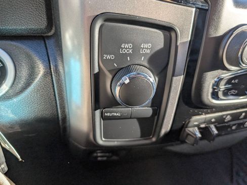 Used 2018 RAM 2500 Laramie w/ Sport Appearance Group AWD/4WD image 24