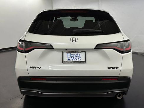 New 2026 Honda HR-V Sport image 10