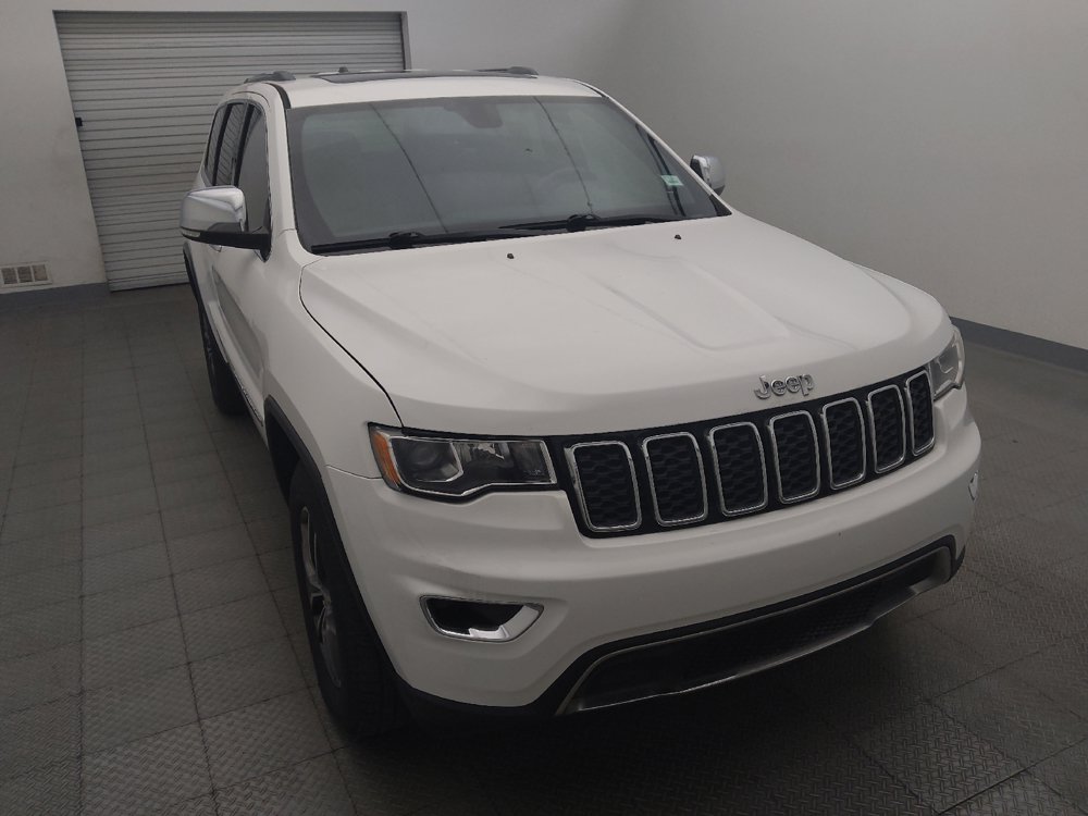 Used 2018 Jeep Grand Cherokee Limited AWD/4WD image 14
