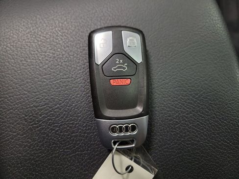 Used 2019 Audi Q5 2.0T Premium Plus w/ Premium Plus Package image 17