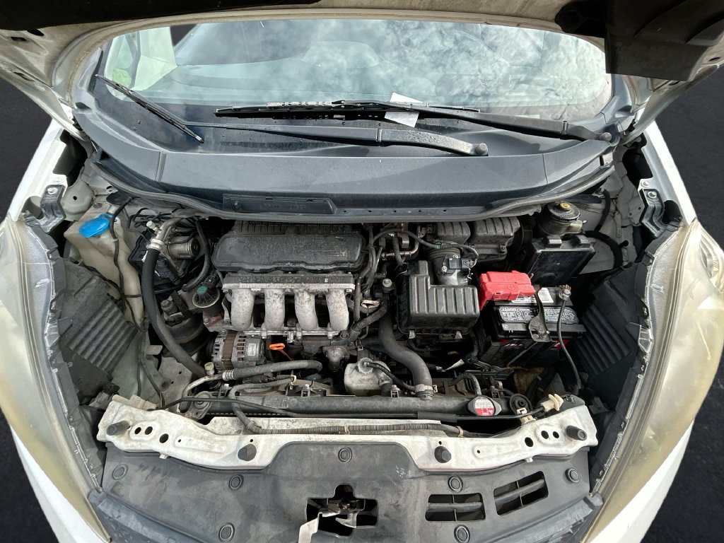 Used 2012 Honda Fit Sport image 27