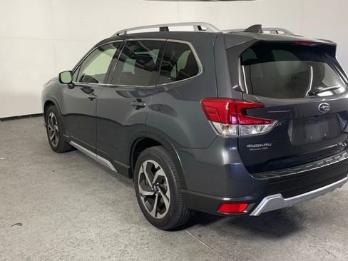 Certified 2022 Subaru Forester Touring w/ Popular Package #3 AWD/4WD image 5