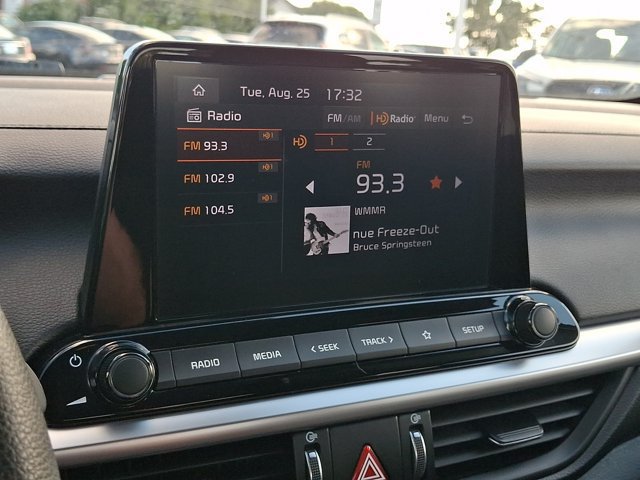 Used 2022 Kia Forte LXS w/ LXS Technology Package FWD image 21
