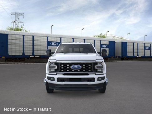 New 2026 Ford F450 Platinum w/ FX4 Off-Road Package image 6