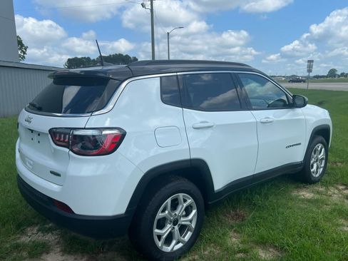 New 2025 Jeep Compass Latitude w/ Convenience Group image 3