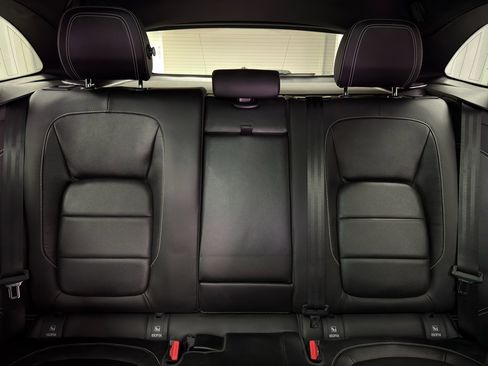 Used 2017 Jaguar F-PACE S image 34