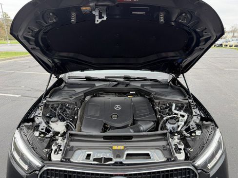 Used 2026 Mercedes-Benz GLC 300 4MATIC image 34