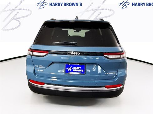New 2026 Jeep Grand Cherokee Limited w/ Trailer Tow Package AWD/4WD image 31