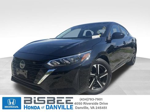 Used 2025 Nissan Sentra SV FWD image 1