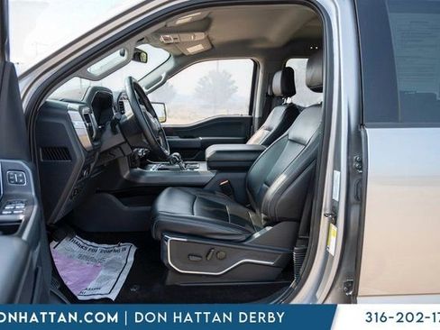 Used 2022 Ford F150 Lariat w/ Trailer Tow Package image 5