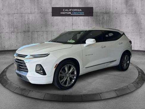Used 2019 Chevrolet Blazer Premier w/ Sun and Wheels Package FWD image 3
