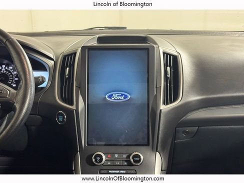 Used 2022 Ford Edge ST-Line w/ Class II Trailer Tow Package AWD/4WD image 24