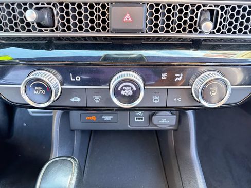 Used 2022 Honda Civic Sport image 16