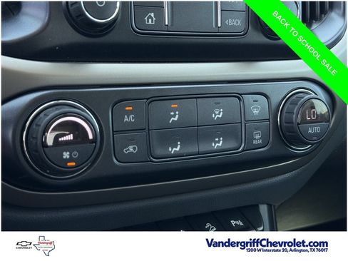Used 2019 Chevrolet Colorado Z71 AWD/4WD image 19