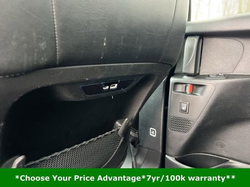 Certified 2025 Chrysler Pacifica Limited image 41