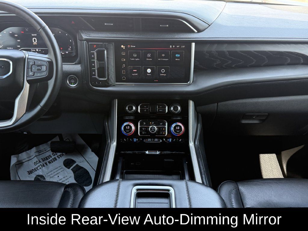 Used 2023 GMC Yukon Denali RWD image 15