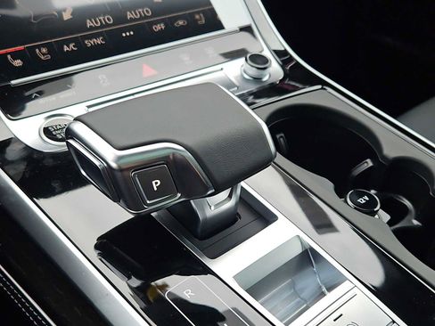 New 2026 Audi Q8 Premium Plus image 22