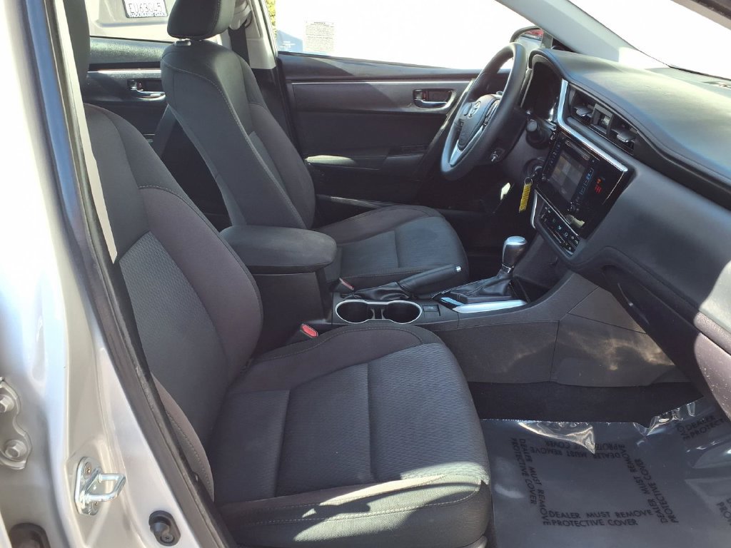 Certified 2018 Toyota Corolla LE FWD image 37