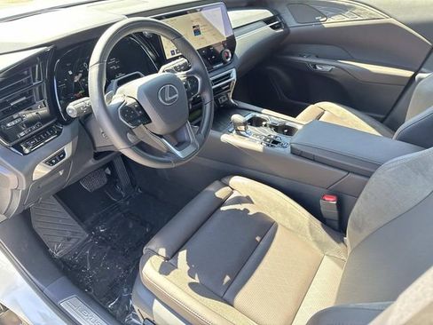 New 2026 Lexus RX 450h AWD image 21