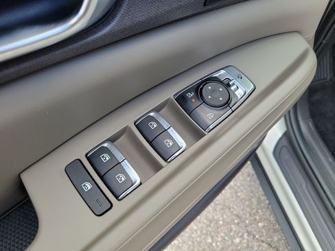 New 2026 Kia Carnival SX FWD image 22