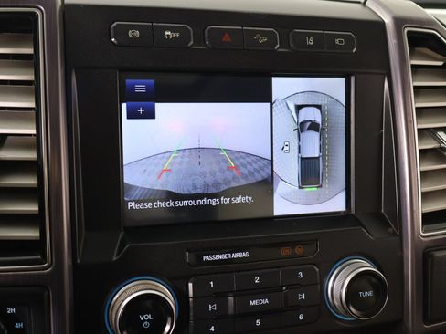 Used 2020 Ford F250 Limited AWD/4WD image 6
