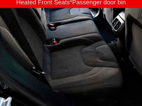 Used 2020 Jeep Cherokee Latitude w/ Cold Weather Group image 13