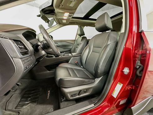 Used 2023 Nissan Rogue SV w/ SV Premium B Package AWD/4WD image 4
