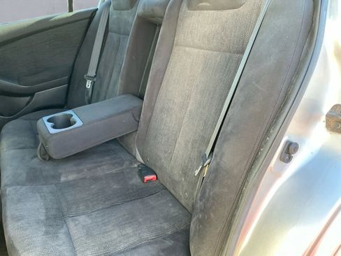 Used 2010 Nissan Altima 2.5 S image 13