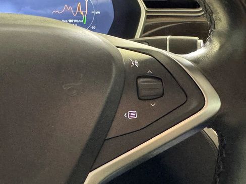 Used 2016 Tesla Model S 90D image 17