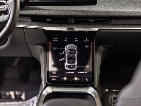 Used 2024 Lucid Air Touring AWD/4WD image 34