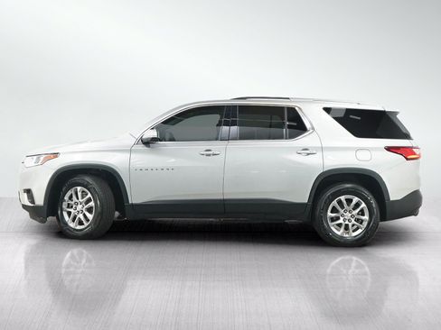 Used 2018 Chevrolet Traverse LT w/ LPO, Floor Liner Package AWD/4WD image 2