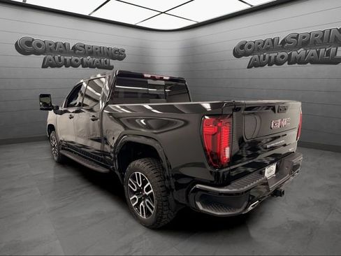 Used 2024 GMC Sierra 1500 AT4 w/ Technology Package AWD/4WD image 3