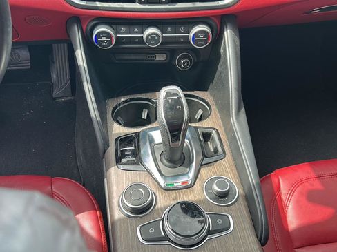 Used 2020 Alfa Romeo Giulia Ti w/ Active Blind Spot Package RWD image 13