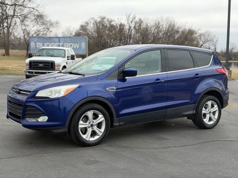 Used 2014 Ford Escape SE image 3