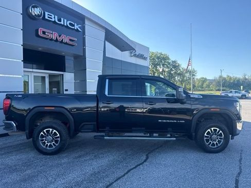 Used 2024 GMC Sierra 2500 SLE w/ SLE Value Package; AWD/4WD image 8