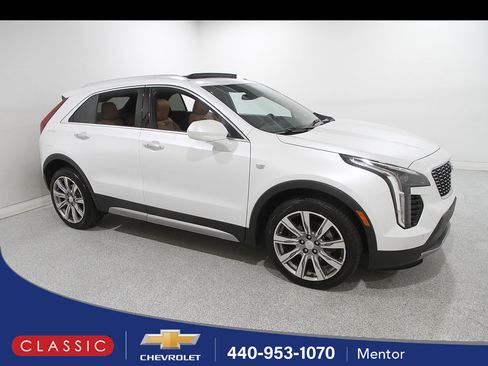 Used 2019 Cadillac XT4 Premium Luxury AWD/4WD image 1