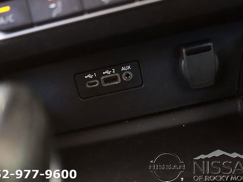Certified 2024 Nissan Altima 2.5 SR FWD image 21
