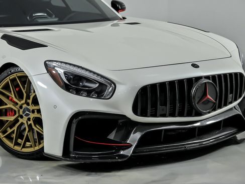 Used 2016 Mercedes-Benz AMG GT S image 3