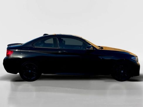 Used 2015 BMW M235i xDrive Coupe image 2