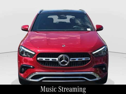 Certified 2025 Mercedes-Benz GLA 250 image 2