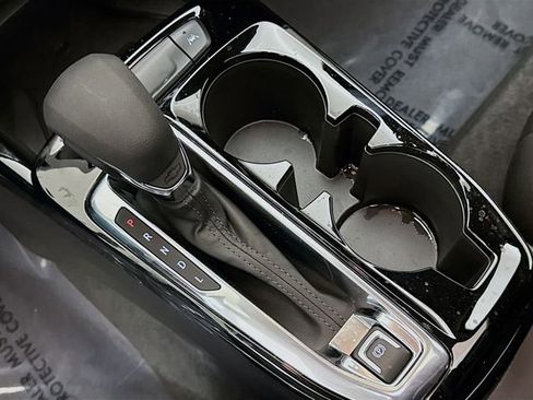 New 2026 Chevrolet Trax LT w/ Sunroof Package image 19